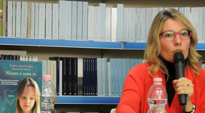 A Loano martedì incontro con Sara Rattaro A Loano martedì incontro con Sara Rattaro