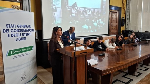 Stati generali dei consumatori liguri, presidente Bucci e assessore Ferro: “Tutelare i cittadini significa garantire diritti, servizi di qualità e un mercato più equo” Stati generali dei consumatori liguri, presidente Bucci e assessore Ferro: “Tutelare i cittadini significa garantire diritti, servizi di qualità e un mercato più equo”
