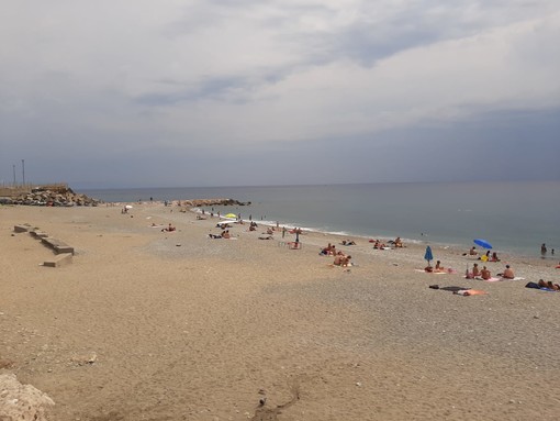 Vertice tra i comuni costieri e la Prefettura: ancora "luci e ombre" nella gestione delle spiagge libere