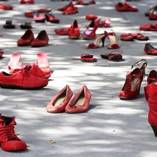 Sorelle in marcia contro la violenza: il 25 novembre manifestazione a Savona Sorelle in marcia contro la violenza: il 25 novembre manifestazione a Savona