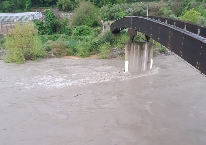 Maltempo nel territorio ingauno: allagamenti, frane e strade chiuse. Situazione in miglioramento