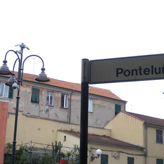 Grida e disordini in viale Pontelungo ad Albenga: "Penso ad andarmene, per me e la mia famiglia"