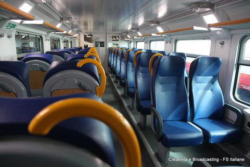 Treni, 290 posti in più per il Ventimiglia-Savona del mattino. Scajola: "Risposta rapida alle esigenze del territorio"