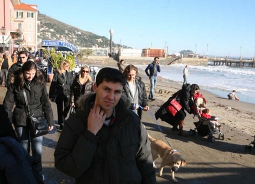 Alassio: "Se il mare è sporco il turismo muore" Alassio: "Se il mare è sporco il turismo muore"