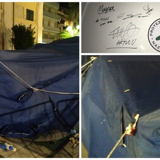 Finale, vandalizzata la tenda della Protezione Civile: a salvarla il sistema di sicurezza