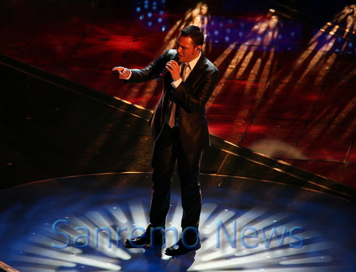 Da venerdì Tiziano Ferro su Radio Onda Ligure 101 Da venerdì Tiziano Ferro su Radio Onda Ligure 101