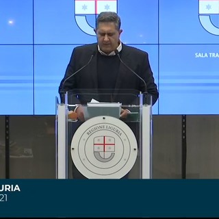 Coronavirus, Toti: &quot;Il 12 febbraio possibile un simbolico vax day per gli ultraottantenni&quot;