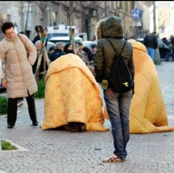 Il terremoto apre le pagine dei quotidiani on line mondiali
