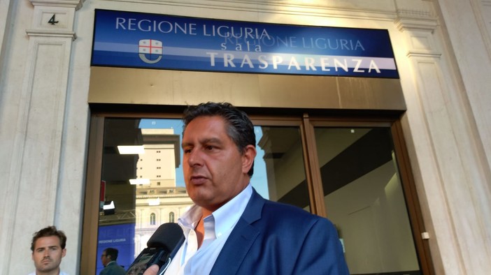 "Entro il 2019 nuovo viadotto. Nuova strada per traffico pesante in aree Ilva"