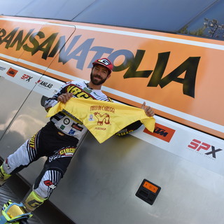 Maurizio Gerini sul podio del Transanatolia Rally, i Fieui di Caruggi: "Un grande onore per noi e per Albenga"