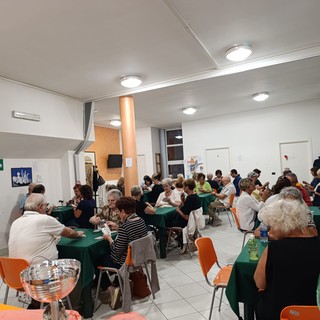 Torneo di Burraco Friendly a Carcare: grande successo con undici tavoli di gioco
