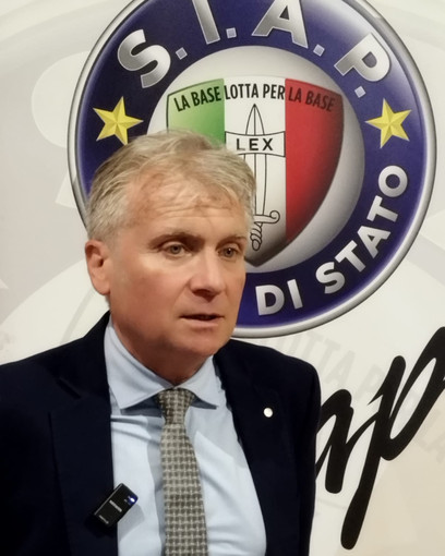 Sicurezza a Savona, Traverso (SIAP): "Urgente il coordinamento sul territorio e la chiusura del contratto" Sicurezza a Savona, Traverso (SIAP): "Urgente il coordinamento sul territorio e la chiusura del contratto"