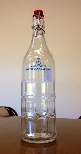 Le scuole di Tovo sono "verdi": addio bottiglie di plastica