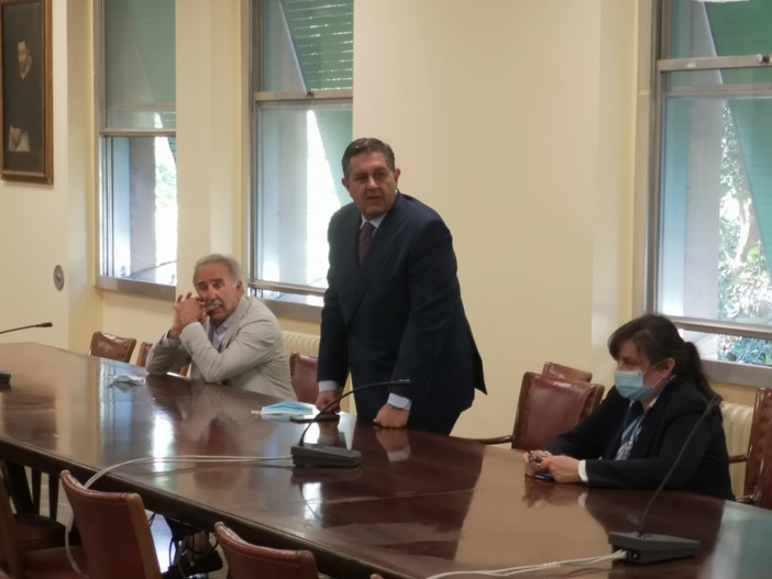 Ospedali di Albenga e Cairo, Regione Liguria ricorrerà al Consiglio di Stato. Toti: "Convinti della bontà del percorso scelto"