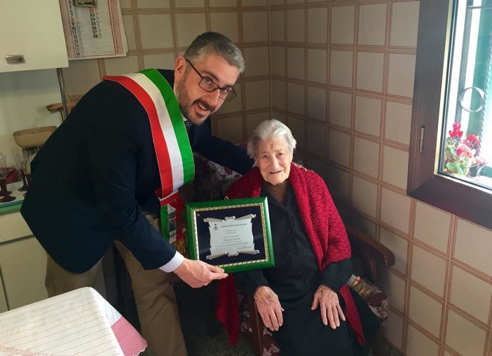 Tutta Tovo San Giacomo piange "Nonna Tanzina"