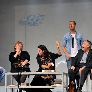 "Toc Toc" approda al Teatro Ambra di Albenga