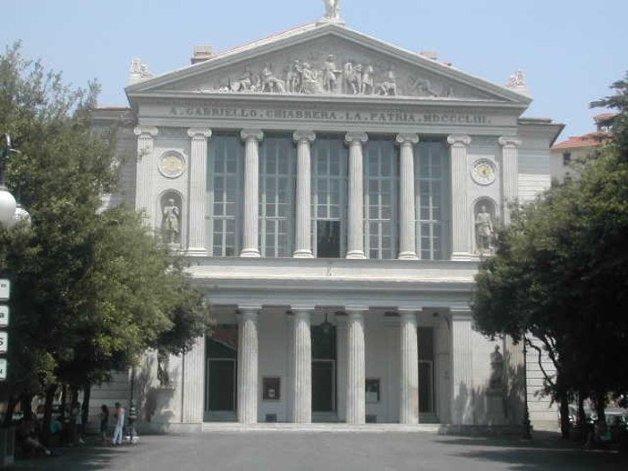 Savona, via libera da vigili del fuoco e giunta: per l'arrivo di Renzi, incontro al Teatro Chiabrera