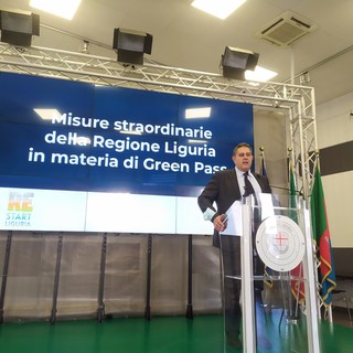 Green pass, Toti firma un'ordinanza: "Tampone gratuito per chi ha fatto la prima dose" (VIDEO) Green pass, Toti firma un'ordinanza: "Tampone gratuito per chi ha fatto la prima dose" (VIDEO)