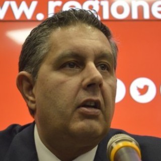 Coronavirus, Toti: "Curve del contagio piatte, possibile che la Liguria diventi prudenzialmente zona arancione"