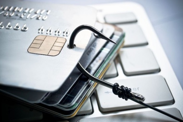 Truffe on line, la Polizia Postale mette in guardia sulle false comunicazioni bancarie