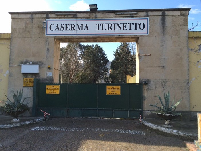 Albenga, i Cittadini Stanchi: &quot;Non vogliamo un deposito rifiuti nell'ex Caserma Turinetto&quot;