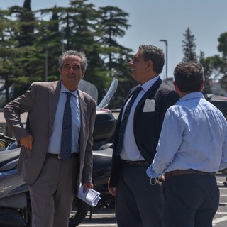 Visita di Toti all'ospedale San Paolo, la risposta a Russo: "E' stato invitato, ha perso un'occasione di confronto per fare polemica"