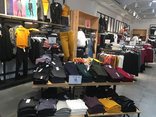 La donna da Terranova al Molo 8.44: spazio al glam e all’urban