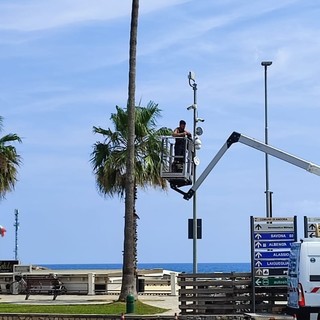 Andora, progetto estate sicura: sette nuove telecamere di videosorveglianza sul litorale