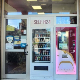 Gratta e vince 100mila euro: la dea bendata bacia Cairo Gratta e vince 100mila euro: la dea bendata bacia Cairo