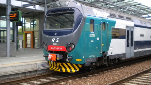 "Continui disagi sulla linea ferroviaria Genova - Ventimiglia" la segnalazione di un utente