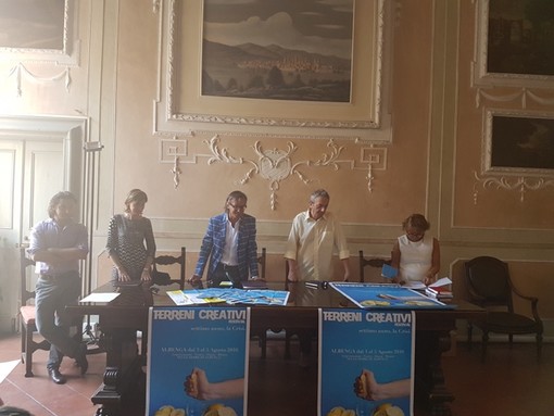 La crisi economica incontra musica e cultura: ad Albenga il festival "Terreni Creativi" La crisi economica incontra musica e cultura: ad Albenga il festival "Terreni Creativi"