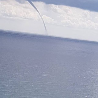 Tromba marina al largo di Varazze (VIDEO)
