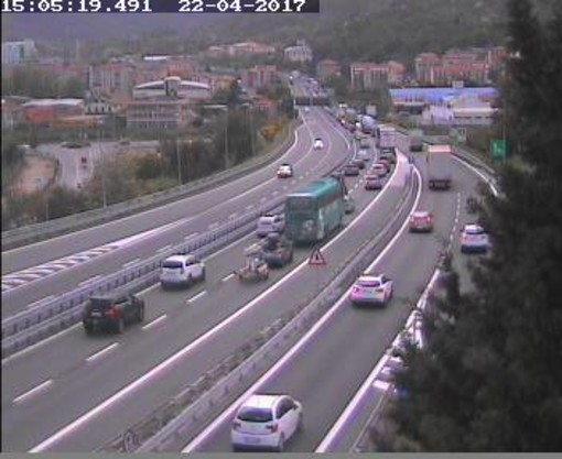 #INFOTRAFFICO: rallentamenti e code tra Varazze ed Andora