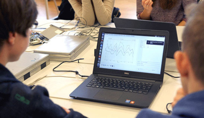 Il rapporto dei giovani con la tecnologia e la finanza Il rapporto dei giovani con la tecnologia e la finanza