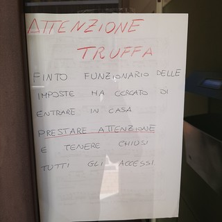 Truffa del finto funzionario delle imposte, lanciato l'allarme ad Albissola: "Ha cercato di entrare in casa"