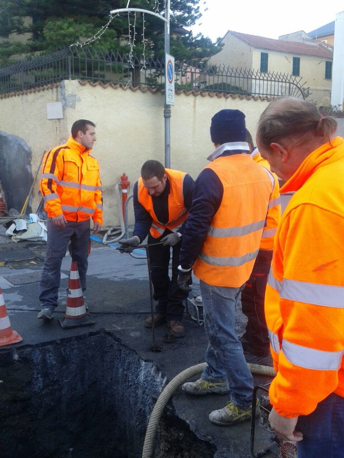 Laigueglia senz'acqua, guasto alla condotta principale dell'acquedotto Laigueglia senz'acqua, guasto alla condotta principale dell'acquedotto