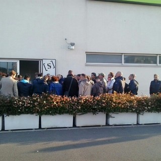 Burlando incontra i lavoratori Tirreno Power: "Mi impegnerò per portare la vicenda dal Premier Matteo Renzi"
