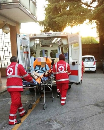 Malata e disidratata, l'anziana di Vado Ligure era seguita dai servizi sociali: ora sottoposta a controllo medico Malata e disidratata, l'anziana di Vado Ligure era seguita dai servizi sociali: ora sottoposta a controllo medico