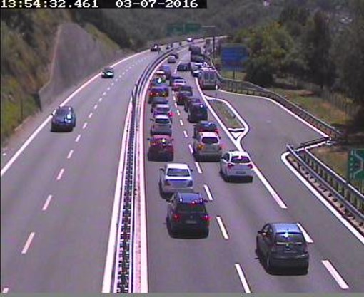 #Infoviabilità: incidente sulla A10 all'altezza di Orco Feglino in direzione Francia #Infoviabilità: incidente sulla A10 all'altezza di Orco Feglino in direzione Francia