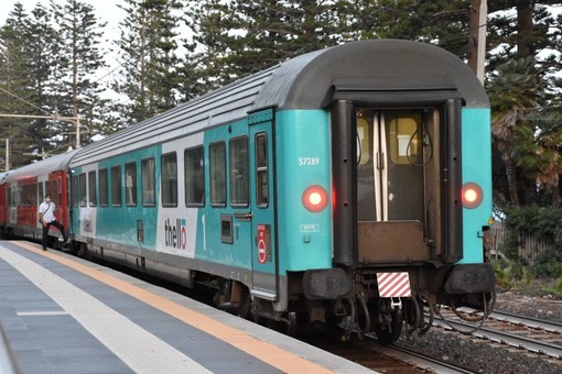 Cancellazioni Thello: Ioculano (PD) “Urgente l'aumento di intercity per compensare danni a pendolari e turisti” Cancellazioni Thello: Ioculano (PD) “Urgente l'aumento di intercity per compensare danni a pendolari e turisti”
