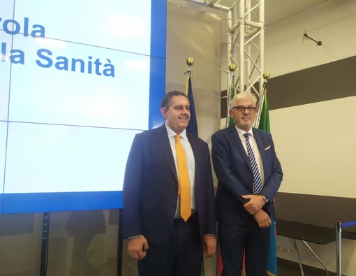 Sanità: al via la campagna “No vax no party, si vax si parte” Sanità: al via la campagna “No vax no party, si vax si parte”