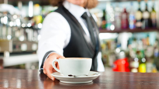 L'inflazione incide anche nella tazzina di caffè, ma il bar resta una &quot;coccola&quot; irrinunciabile per i savonesi