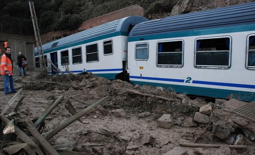 Raddoppiamento linea ferroviaria Finale-Andora, Claudio Schivo (Filt CGIL) sulla tragedia sfiorata: "Un'ulteriore spinta per riprendere i lavori" Raddoppiamento linea ferroviaria Finale-Andora, Claudio Schivo (Filt CGIL) sulla tragedia sfiorata: "Un'ulteriore spinta per riprendere i lavori"