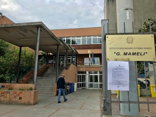 Albenga: le scuole del Comprensivo uno protagoniste al seminario su Nazionale su “ Cittadinanza e Costituzione” Albenga: le scuole del Comprensivo uno protagoniste al seminario su Nazionale su “ Cittadinanza e Costituzione”