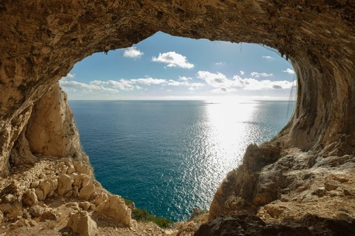 Da Varigotti a Noli: domenica 13 novembre il trekking sul Sentiero del Pellegrino e la Grotta dei Falsari
