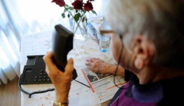 Truffa telefonica dell'incidente nel savonese. Segnalazioni a Tovo, il sindaco Oddo: "Fare attenzione" Truffa telefonica dell'incidente nel savonese. Segnalazioni a Tovo, il sindaco Oddo: "Fare attenzione"