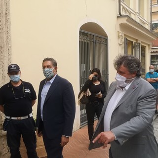 Toti a Pietra Ligure incontra gli albergatori di persona e in videoconferenza: "Urge un Piano Marshall per salvare il turismo"