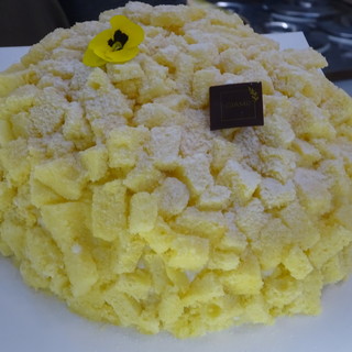 La vera storia della torta mimosa, il gustosissimo dolce della Festa della Donna