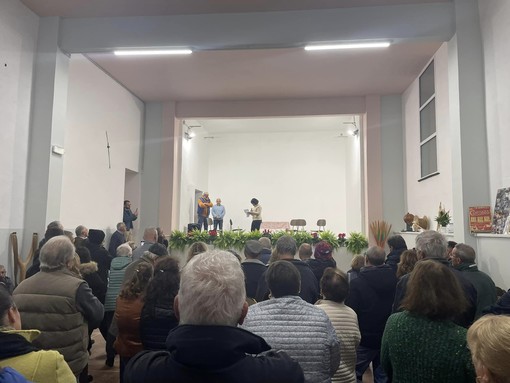 Albisola, riapre lo storico cinema/teatro di Ellera: era chiuso da anni Albisola, riapre lo storico cinema/teatro di Ellera: era chiuso da anni