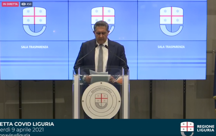 Toti: "Proseguiamo spediti con i vaccini, siamo superiori alla media italiana, abbiamo le scorte e dal 19 arriveranno le prime dosi di Johnson & Johnson" Toti: "Proseguiamo spediti con i vaccini, siamo superiori alla media italiana, abbiamo le scorte e dal 19 arriveranno le prime dosi di Johnson & Johnson"